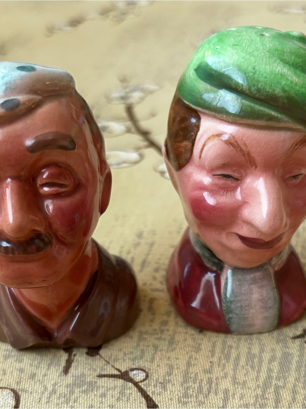 Vintage Toby Style Man and Woman Head Ceramic Salt & Pepper Shakers Set, Japan